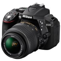  Nikon D5300  24.2Mpix AF-P 18-55mm f/3.5-5.6VR 3" 1080p Full HD SDXC Li-ion ( 