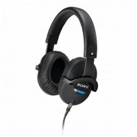  Sony MDR-7520, 