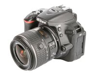   Nikon D5500  24Mpix 18-55VRII 3" 1080p Full HD SDXC Li-ion