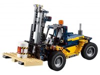  Lego    42079