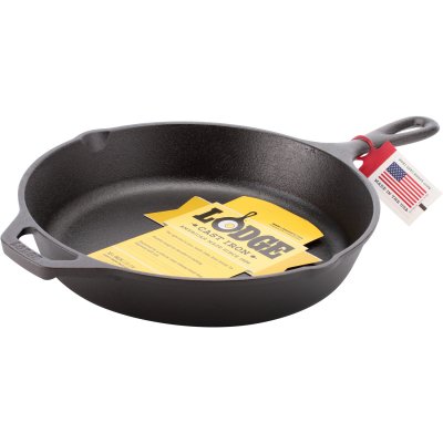 A26  Lodge Skillet