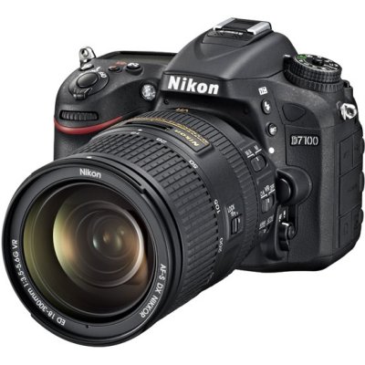    NIKON D7100 Kit 18-300 VR