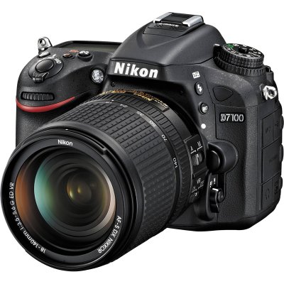  Nikon D7100  24.1Mpix 18-140 VR 3.2" 1080p Full HD SDXC Li-ion