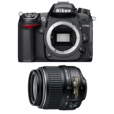    NIKON D7000 KIT 18-55 DX II