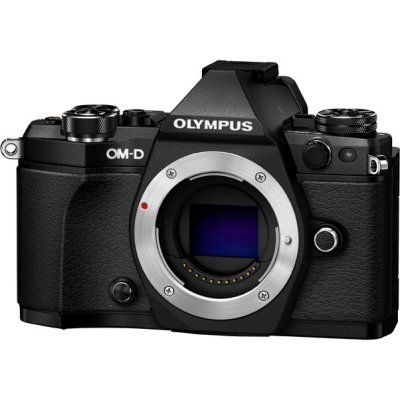       OLYMPUS OM-D E-M5 BLACK + EZ-M1240 PRO BLACK