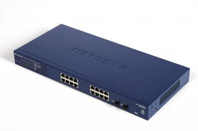 NETGEAR (GS716T-300EUS)   (16UTP 10/100/1000Mbps + 2UTP SFP)