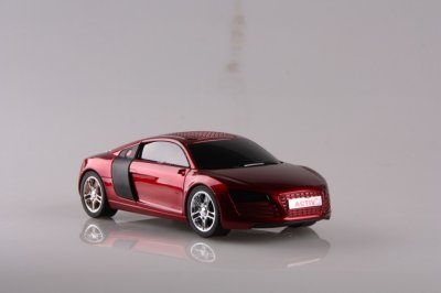  S600 Audi R8  FM , .    