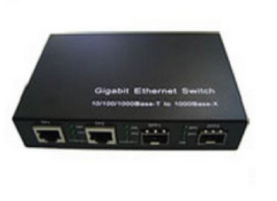 SC&T SF-G4M4T/W-N  SF-G4M4T/W-N 4-  Gigabit Ethernet  (RJ45x2+LCx2), 