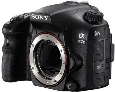       SONY a 77 II Body