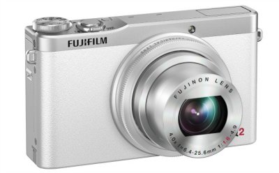   Fujifilm XQ2 White