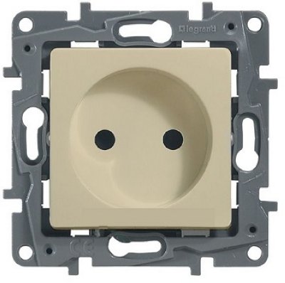   Legrand 672320 2  , 10AX-250 , ., ETIKA