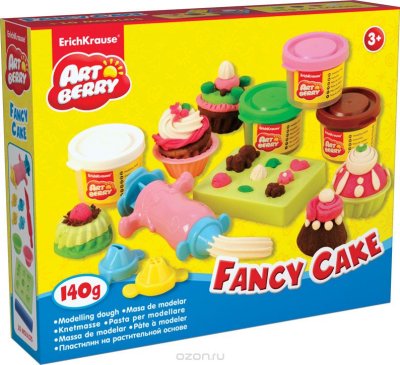     "Fancy Cake", 4 , 35 