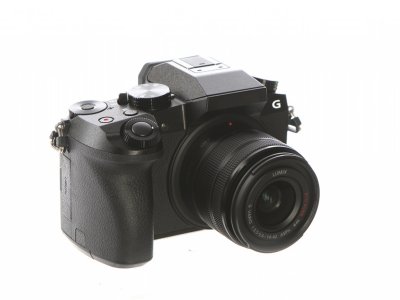   Panasonic Lumix DMC-FZ300, Black