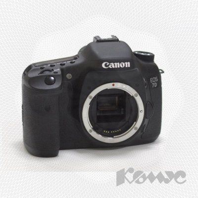   Canon EOS 750D (EF-S 18-135 IS STM KIT) (24.2Mpx,29-216mm,7.5x,F3.5-5.6,JPG/RAW,SD