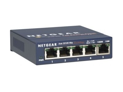  NETGEAR (FS105-200PES) 5- 10/100BaseTx    