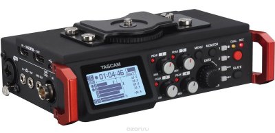 Tascam DR-701D + AK-DR70C Set    