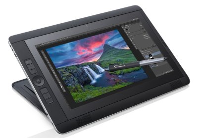   Wacom Cintiq Companion 2 128Gb DTH-W1310E