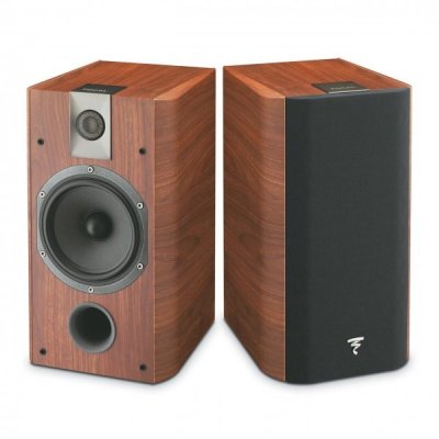    Focal Chorus 706 Walnut