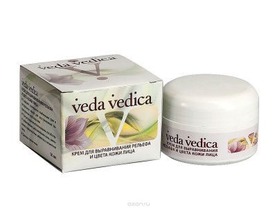 Veda Vedica        , 50 