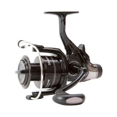    DAIWA "Black Widow BR" 3500A